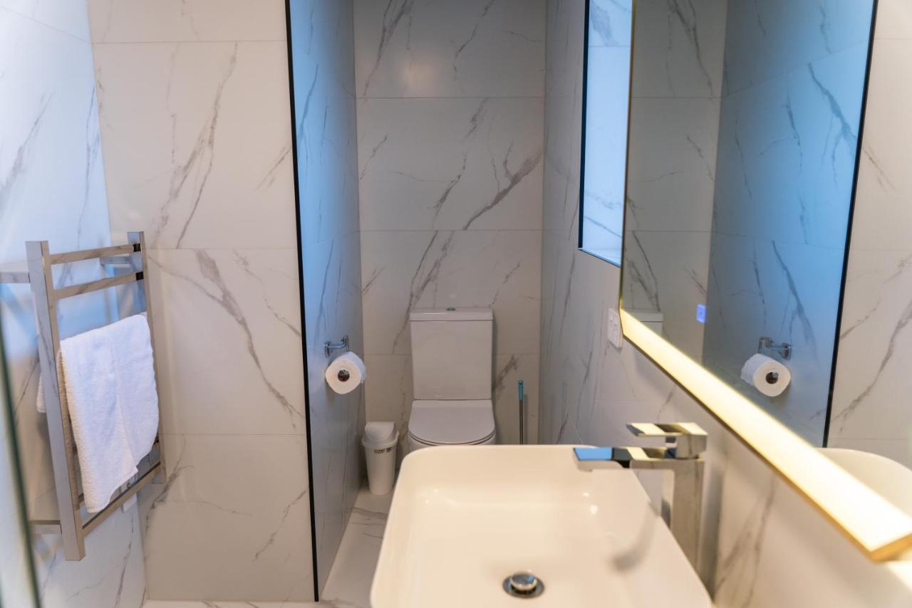 JillyLan Villa Apartment Cromwell Esterno foto