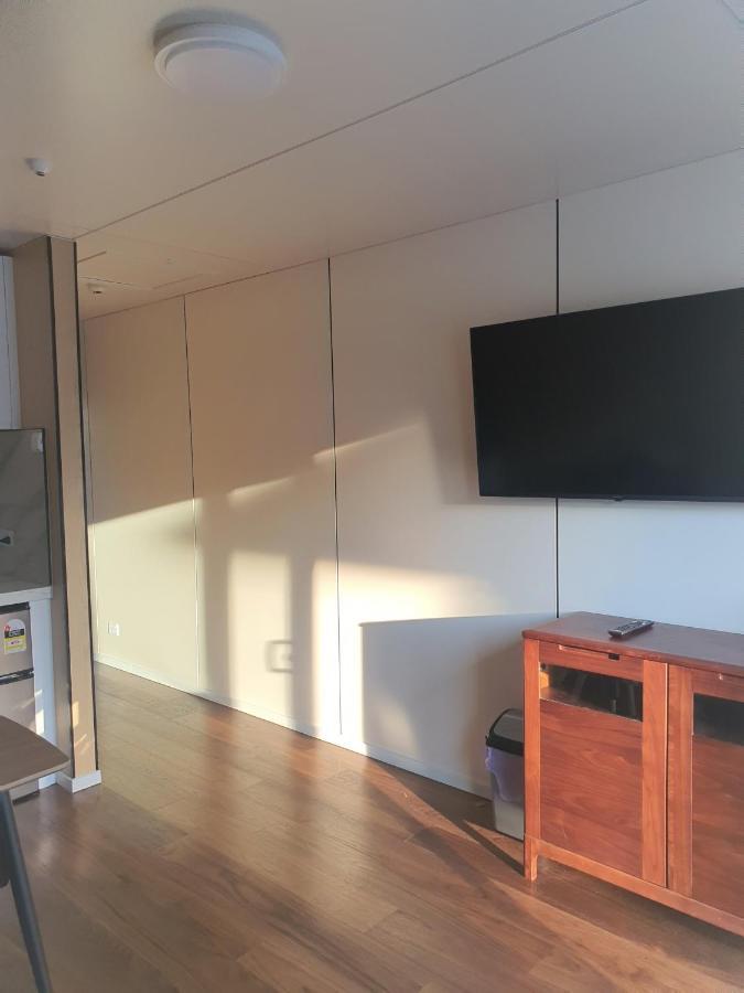 JillyLan Villa Apartment Cromwell Esterno foto